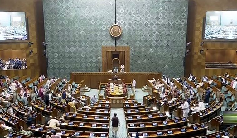 DMK's Senthil Kumar apologises for controversial remark after uproar in Parliament - Vimarsana News